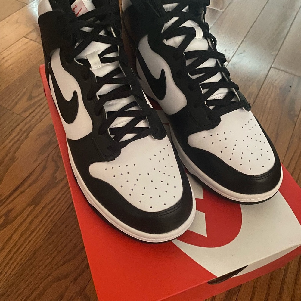 Nike Dunk High PANDA Black/White with receipt